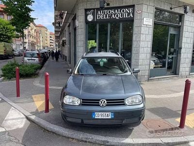 Usata VW Golf IV Highline 105 CV (77 kW) 2002 Grigio Station wagon