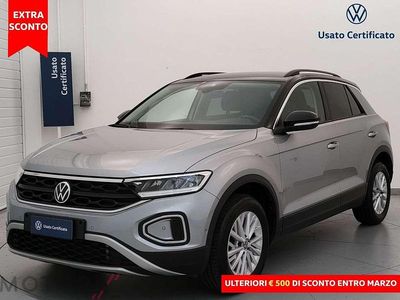 Usata VW T-Roc Life 150 CV (110 kW) 2024 Pyrit silver SUV