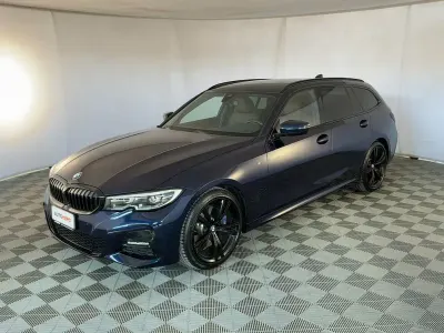 Begagnad BMW 320e M Sport 190 HK (139 kW) 2021 Blå Kombi