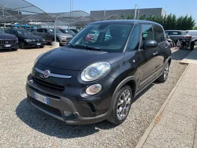 Usata Fiat 500L Trekking 84 CV (61 kW) 2014 Grigio Monovolume