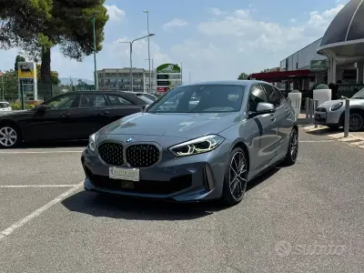 Usata BMW M135 Comfort Edition 306 CV (225 kW) 2020 Storm gray metallic Utilitaria