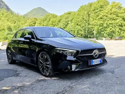 Usata Mercedes A200 Advanced Plus 163 CV (119 kW) 2024 Nero Berlina
