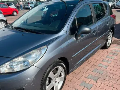 Usata Peugeot 207 92 CV (67 kW) 2011 Grigio Station wagon