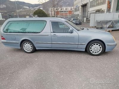 Usata Mercedes E270 Avantgarde 2000 Grigio Station wagon