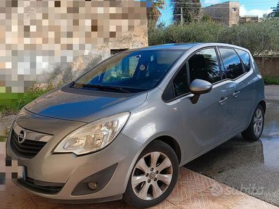 Usata Opel Meriva 95 CV (69 kW) 2012 Grigio Monovolume