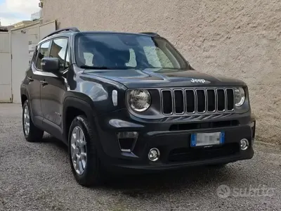 Usata Jeep Renegade Limited 131 CV (96 kW) 2021 Grigio SUV