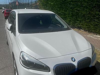 Usata BMW 216 Active Tourer Luxury Line 116 CV (85 kW) 2019 Bianco Monovolume