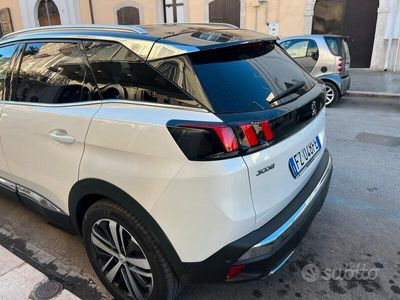 usata Peugeot 3008 di novembre 2019 , 36000 km , GT 2000