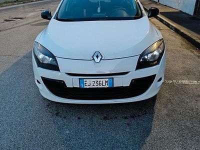 Usata Renault Mégane GrandTour 110 CV (80 kW) 2011 Bianco Station wagon