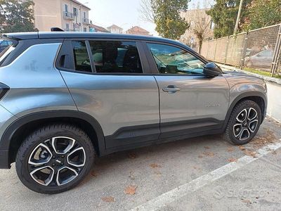 Usata Jeep Avenger 100 CV (73 kW) 2024 SUV