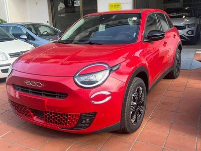 Nuova Fiat 600 102 CV (75 kW) 2025 Rosso Berlina