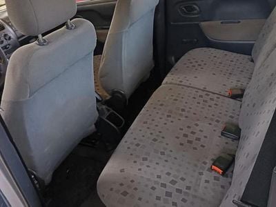 Usata Opel Agila 58 CV (42 kW) 2002 Grigio Utilitaria