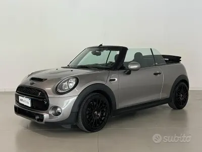 Usata Mini Cooper S Cabriolet 192 CV (141 kW) 2017 Grigio Cabrio