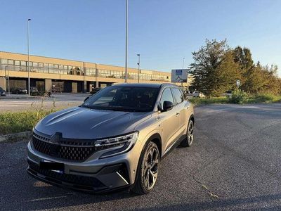 Usata Renault Austral Techno Esprit Alpine 272 CV (200 kW) 2023 Grigio SUV