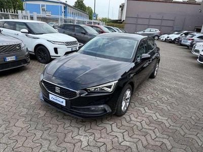 Begagnad Seat Leon Business 110 HK (80 kW) 2021 Svart Sedan