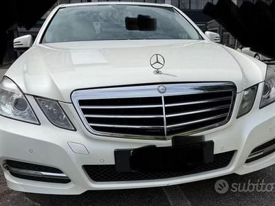 Usata Mercedes E250 Avantgarde 204 CV (150 kW) 2012 Bianco Berlina