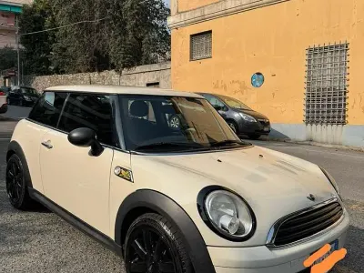 Usata Mini ONE 95 CV (69 kW) 2010 Utilitaria