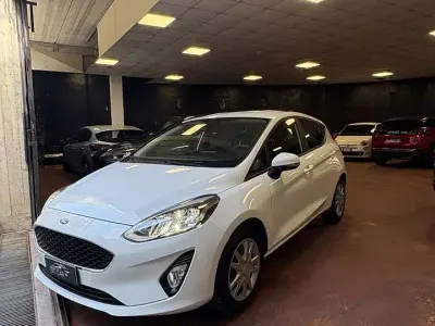 Usata Ford Fiesta 86 CV (63 kW) 2020 Bianco Utilitaria