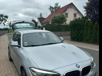 Usata BMW 116 Comfort Edition 116 CV (85 kW) 2016 Grigio Utilitaria