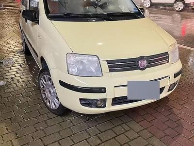 Usata Fiat Panda 77 CV (56 kW) 2007 Giallo Utilitaria