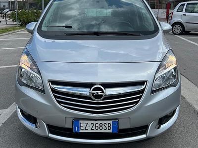 Usata Opel Meriva Cosmo 95 CV (69 kW) 2015 Grigio Monovolume