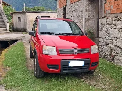 Usata Fiat Panda 4x4 69 CV (50 kW) 2008 Utilitaria