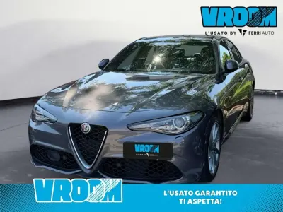 Usata Alfa Romeo Giulia Ti 211 CV (155 kW) 2022 Grigio scuro Berlina