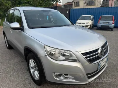 Usata VW Tiguan Trendline 150 CV (110 kW) 2009 Grigio SUV