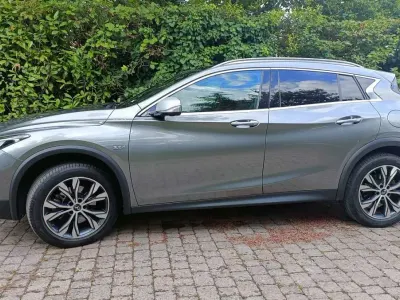 Usata Infiniti QX30 170 CV (125 kW) 2016 Grigio SUV