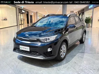 Occasion Kia Stonic Style 100 PK (73 kW) 2020 Zwart SUV
