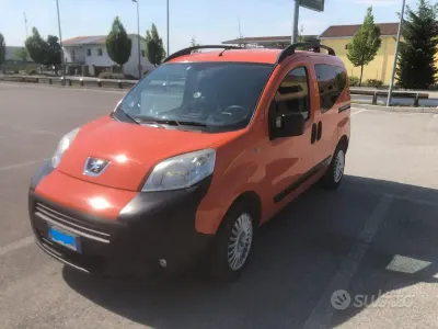 Usata Peugeot Bipper 75 CV (55 kW) 2016 Monovolume