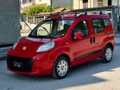 Usata Fiat Qubo Trekking 75 CV (55 kW) 2011 Rosso Monovolume