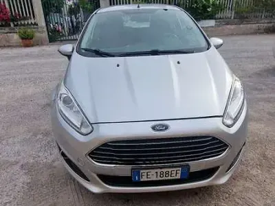 Usata Ford Fiesta Titanium 75 CV (55 kW) 2016 Utilitaria