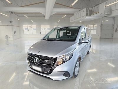Occasion Mercedes V250 Style 190 ch (139 kW) 2025 Gris Monospace