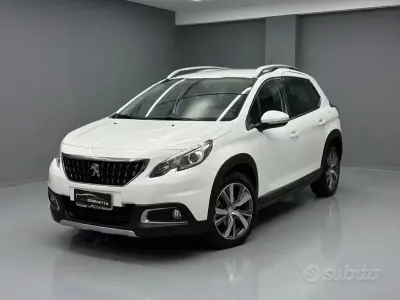 Usata Peugeot 2008 Allure 110 CV (80 kW) 2017 Bianco SUV