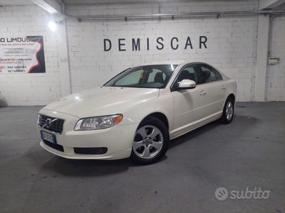 usata Volvo S80 S80 2.4 D5 205 CV Momentum