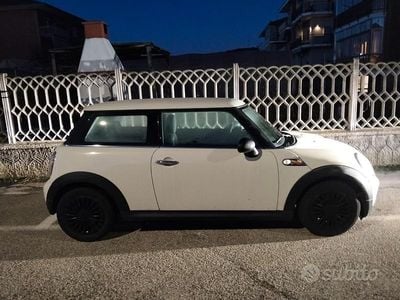 Usata Mini ONE 75 CV (55 kW) 2010 Bianco Utilitaria