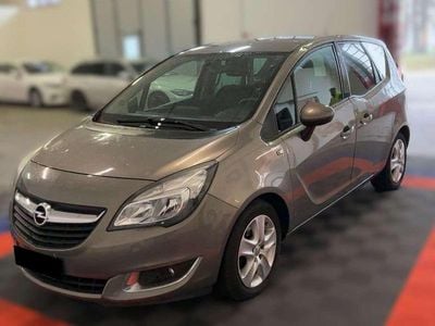 Usata Opel Meriva 120 CV (88 kW) 2016 Grigio minerale chiaro Monovolume