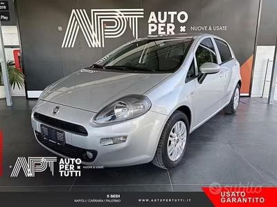 Usata Fiat Punto Street 69 CV (50 kW) 2018 Grigio Utilitaria