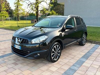 Usado Nissan Qashqai Tekna 150 CV (110 kW) 2011 Negro SUV