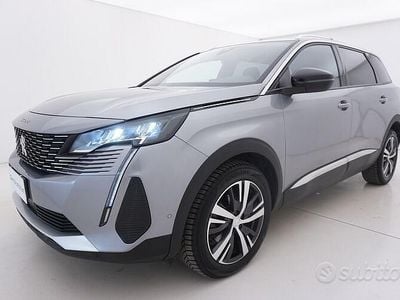 Usata Peugeot 5008 Allure 131 CV (96 kW) 2023 Gray SUV
