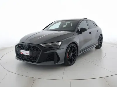 Nuova Audi RS3 400 CV (294 kW) 2026 Grigio daytona perlato Berlina