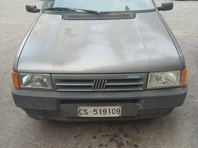Occasion Fiat Uno 45 ch (33 kW) 1992 Gris Citadine