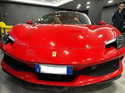 Nuova Ferrari 296 829 CV (609 kW) 2025 Rosso Cabrio