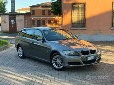 Usata BMW 316 Comfort Edition 116 CV (85 kW) 2011 Grigio Station wagon