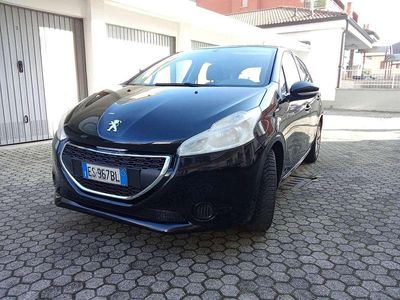Usata Peugeot 208 Access 82 CV (60 kW) 2013 Utilitaria