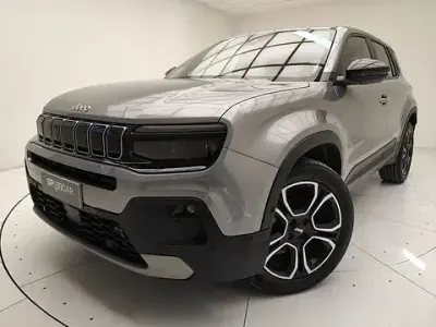Usata Jeep Avenger Summit 101 CV (74 kW) 2025 Grigio SUV