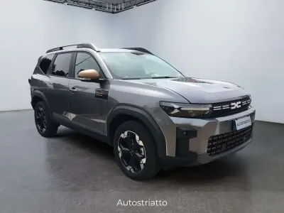 Nuova Dacia Bigster Extreme 140 CV (102 kW) 2025 Gray SUV