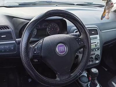 Usata Fiat Punto 77 CV (56 kW) 2008 Utilitaria