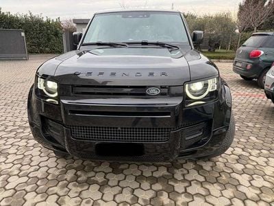 Usata Land Rover Defender SE 200 CV (147 kW) 2023 Nero SUV